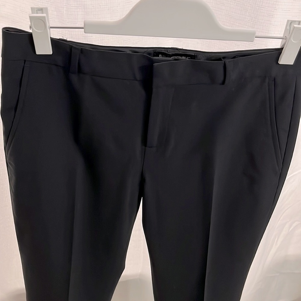 Banana Republic Logan dress pants (W 8, black)